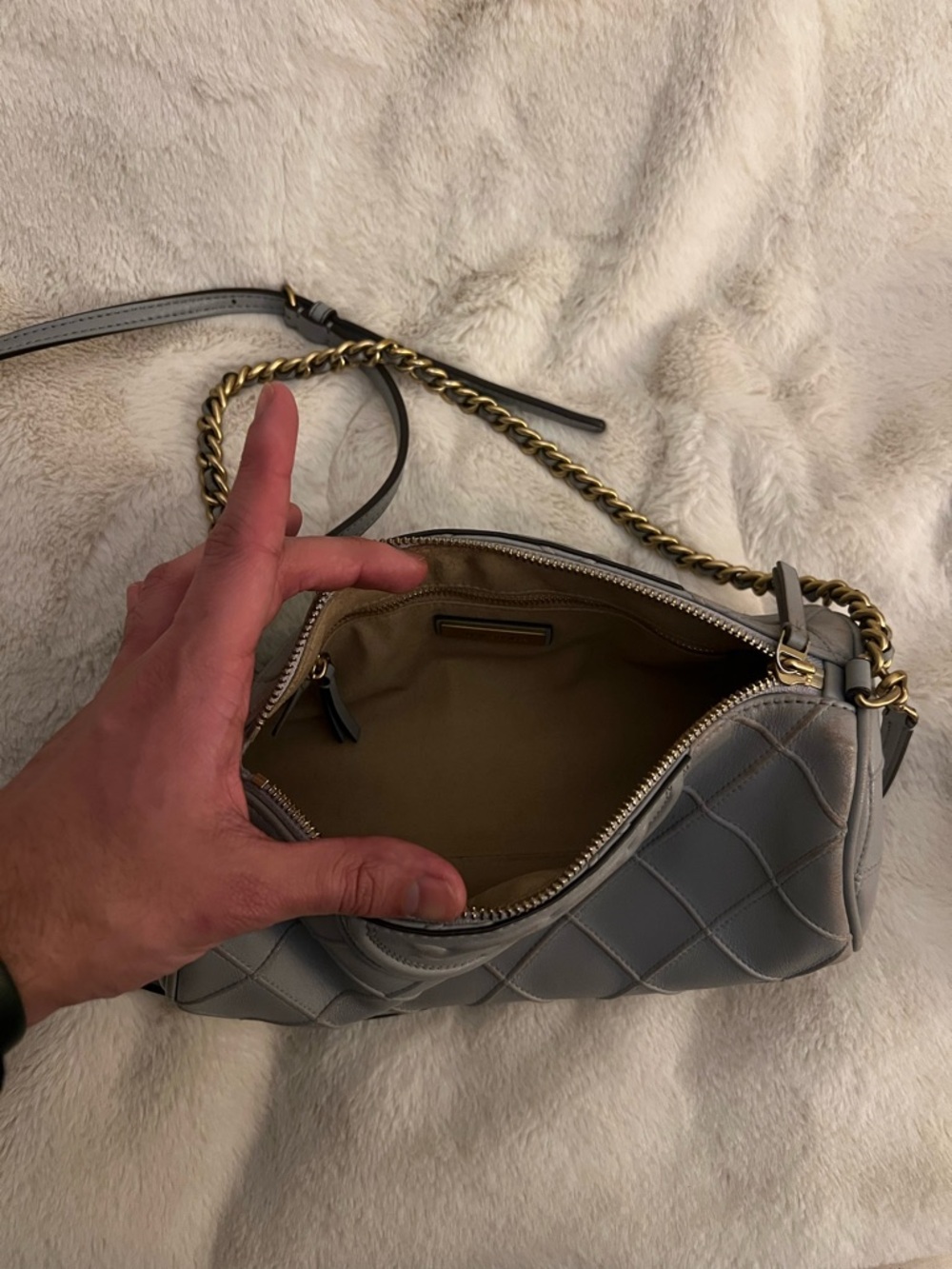 Tory Burch Quilted Gray Chain Shoulder Bag with Gold Hardware - Picture 15 of 16
